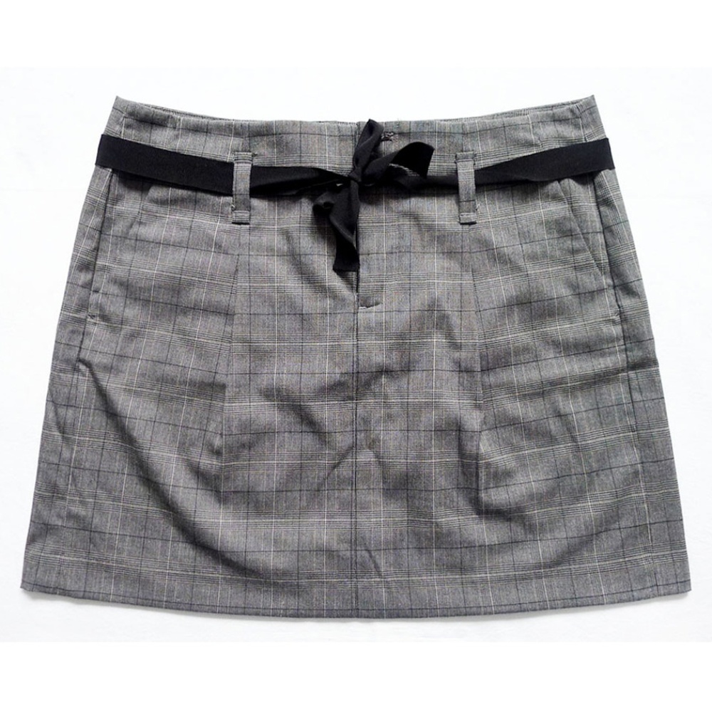 NEW WITHOUT TAG GAP Ribbon Tie Waist Plaid Skirt + Pockets Size 6 (32" x 16.5")